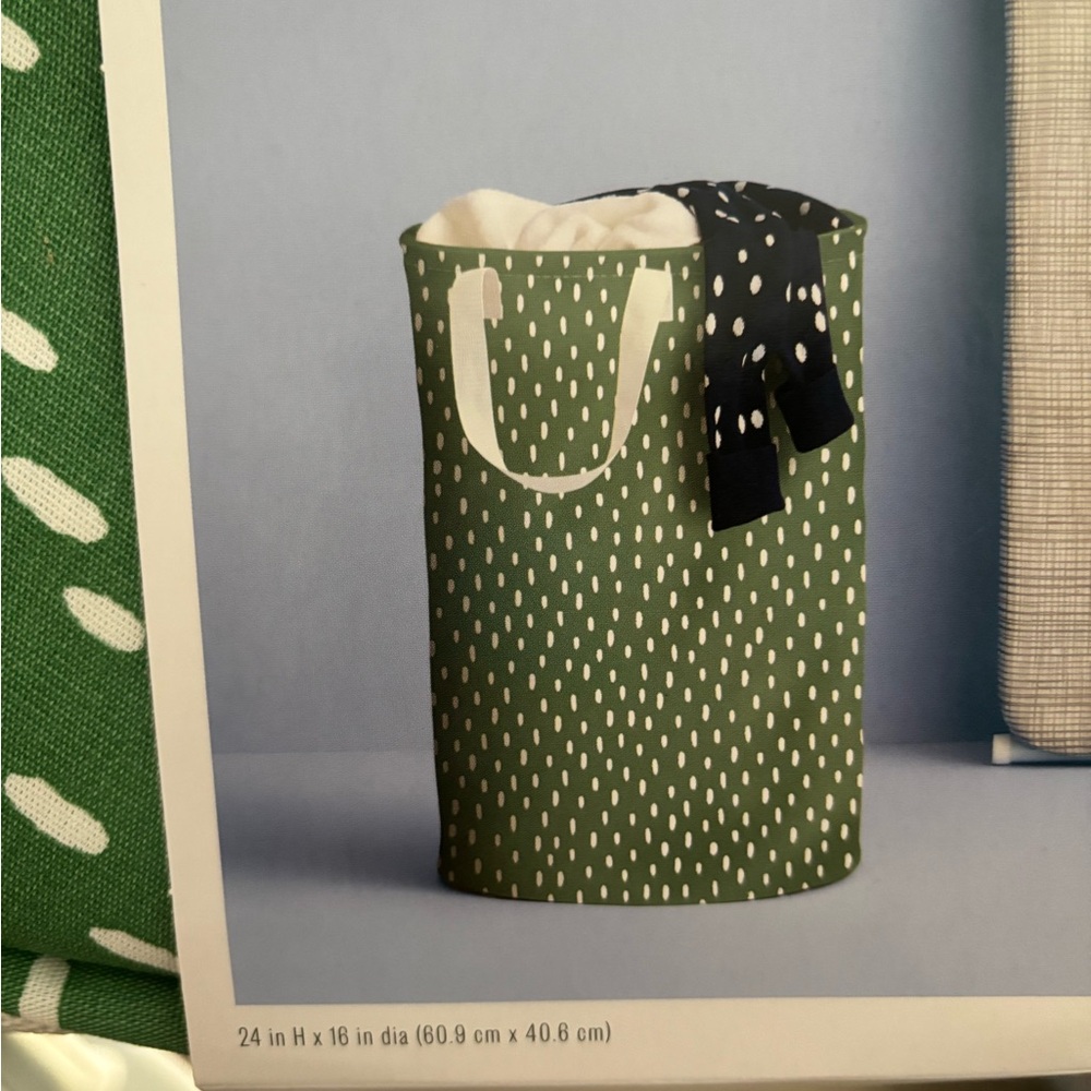 Room Essentials Green and White Hamper